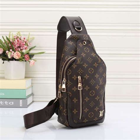 louis vuitton crossbody bag for man